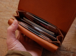 マチ付き二つ折り財布(GS-16)　カード収納