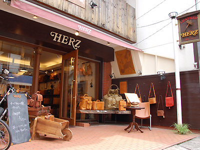 https://www.herz-bag.jp/blog/oldblog/pictures/DSC_5539.jpg