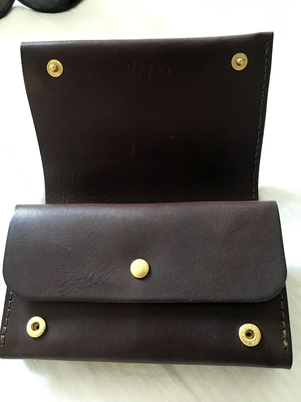 HERZ ヘルツ Organマチ付き二つ折り財布 GS-16 革厚を生かしたボリューム感がおすすめのマチ付き二つ折り財布