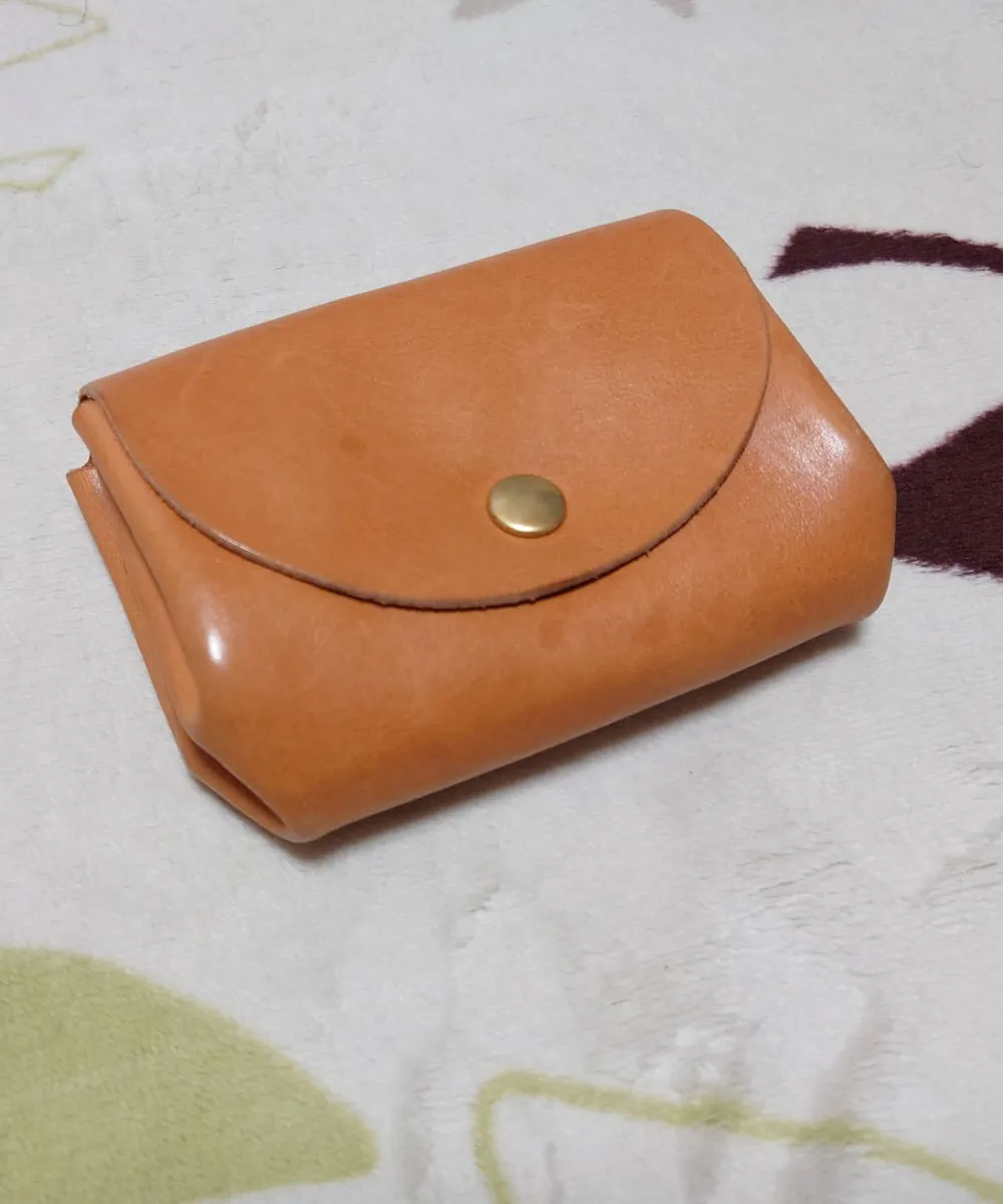 HERZ ふっくらフォルムの小銭入れ kk-33 ジャバラマチで大きく開くふっくらフォルムの小銭入れ / 革鞄の