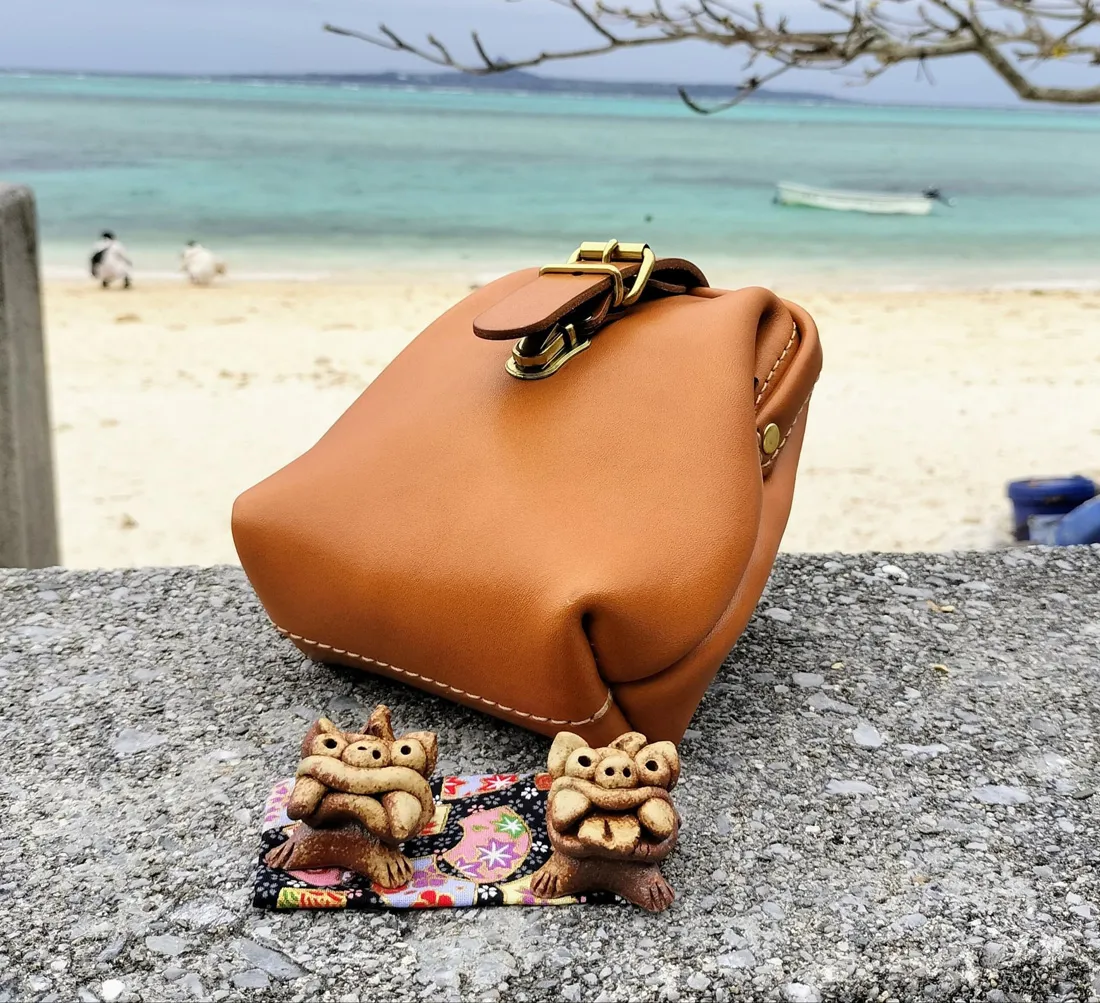 HERZ ヘルツ　がま口ポーチ　・　キャメル HERZ - HERZ がま口ポーチ キャメルの通販 by きさらぎshop