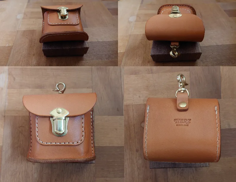 イヤホンやちょっとした小物が入るカバンにつけるミニポーチ