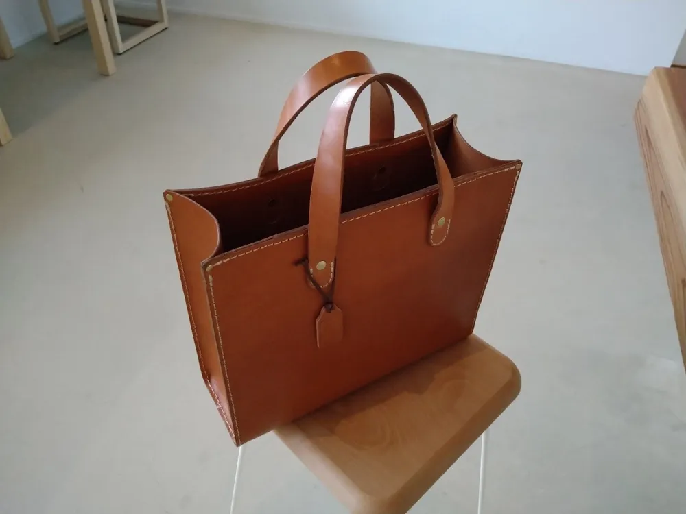 ヘルツ ベーシックなトートバッグ(T-44) XS ブラック *セミオーダーあり ヘルツ ベーシックなトートバッグ(T-44) XS ブラック *セミ