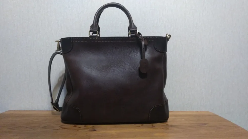 カジュアルにも使える2wayビジネストートバッグ / 革鞄のHERZ