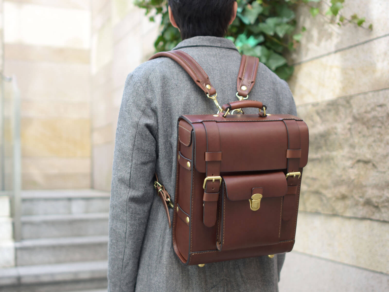 HERZ レザー リュック ネイビー特別仕様のダレスリュック「革鞄のHERZ(ヘルツ)公式通販」