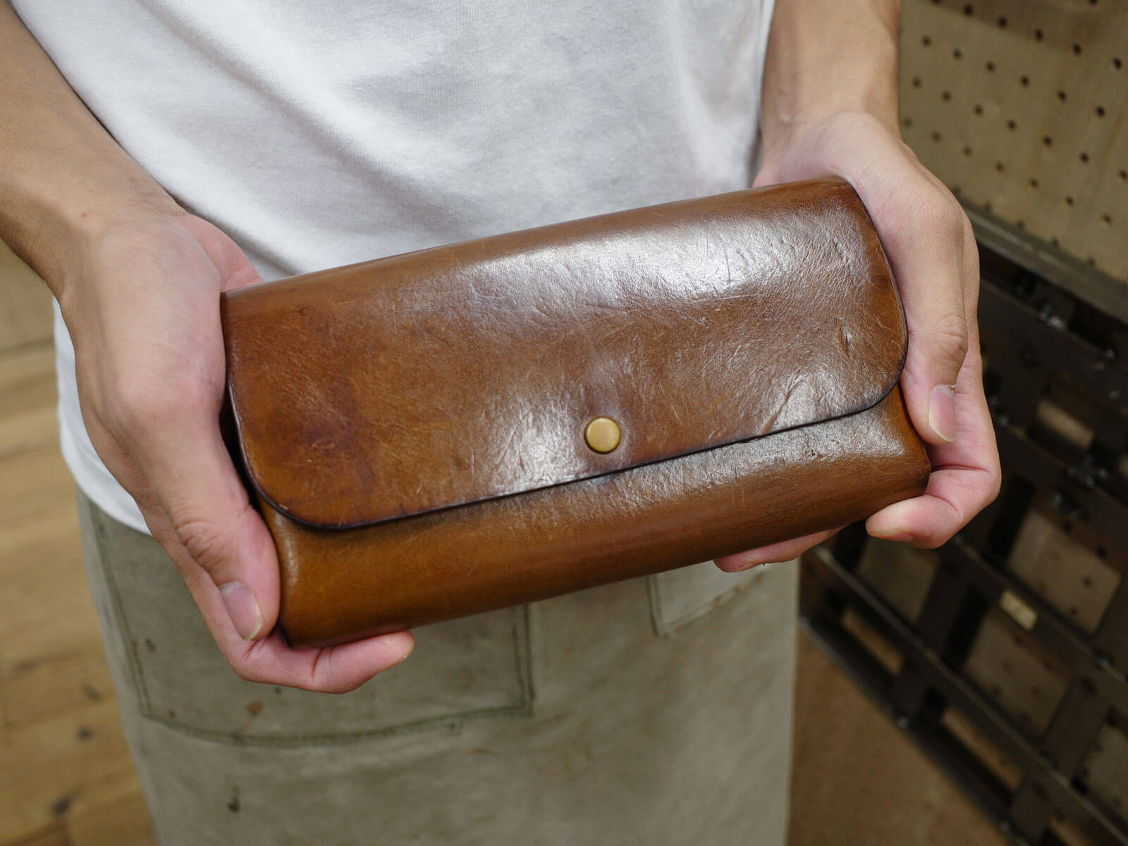 HERZ WL-2ダブルフラップ長財布 　　　　[LUI］ 本のように開くカードポケットで大容量の長財布 / 革鞄のHERZ