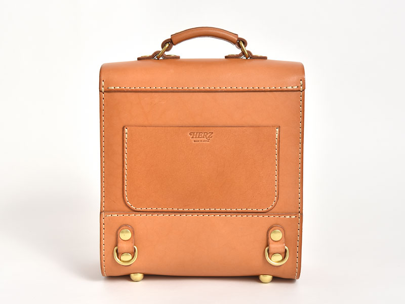 パルガミニリュック(R-24)　後面