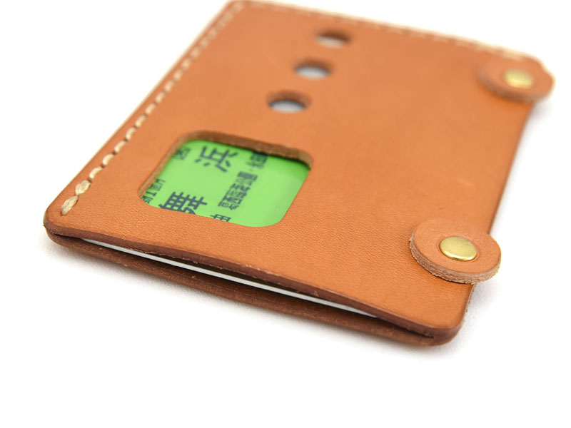 【新品】デザインPASMO＆パスケースセット バスの形がユニークなかわいい本革パスモケース / 革鞄のHERZ(ヘルツ