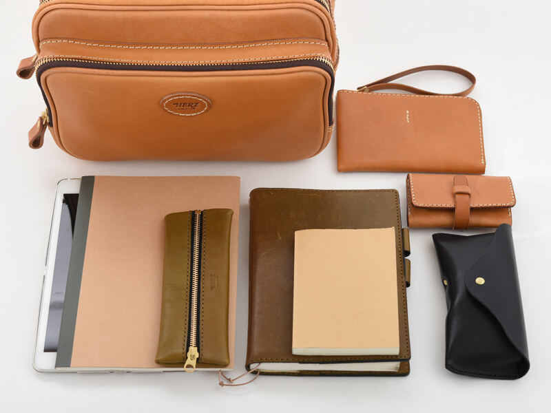 使い勝手の良いファスナータイプの2way本革ビジネスバッグ / 革鞄の