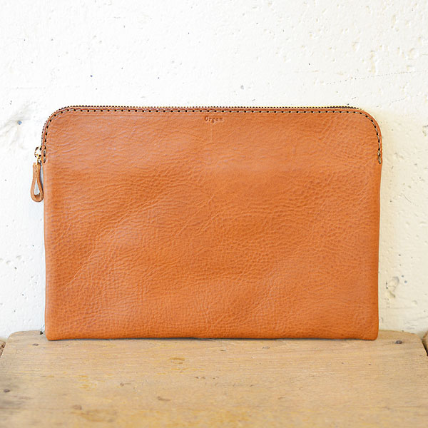 通帳やiPadminiも入るダブルファスナーマルチケース / 革鞄のHERZ