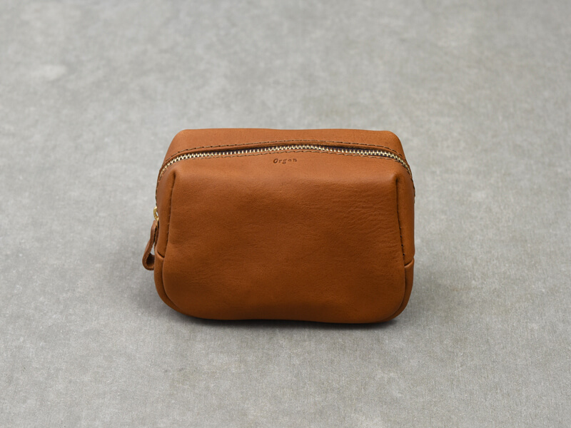 台形シルエットのシンプルなレザーポーチ / 革鞄のHERZ(ヘルツ)公式通販