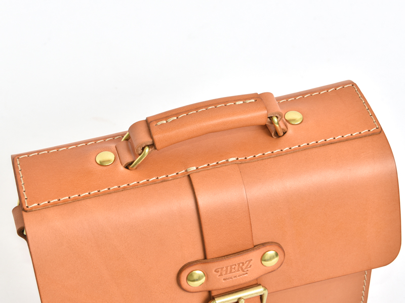 一本ベルト3wayミニサッチェルバッグ(ASB-2538)　取っ手