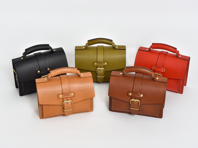 クラシックデザインでメンズレディース問わずにおすすめの2wayミニ