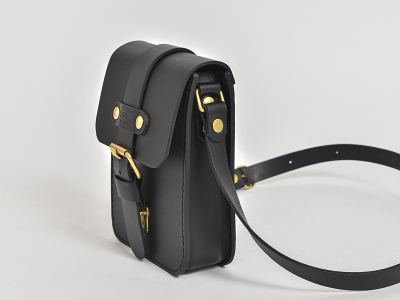 一本ベルトのクラシカルショルダーバッグ(NSB-288)　側面