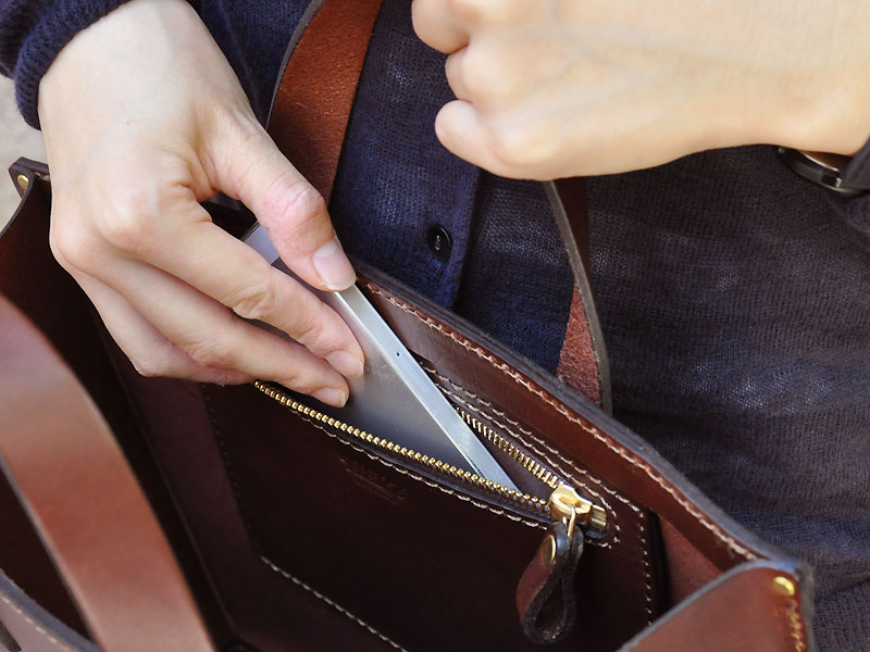 ベーシックなトートバッグ(T-44)　内ポケット実例