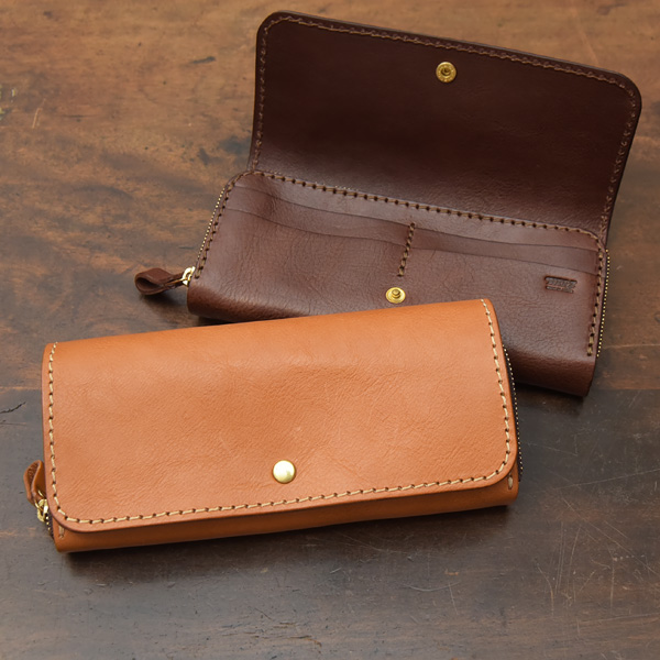 HERZベージュ レザー 長財布　新品 多収納で使いやすいミネルバボックスの長財布 / 革鞄のHERZ(ヘルツ