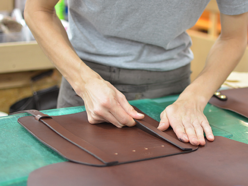 クラシカルバックパック　製作風景3