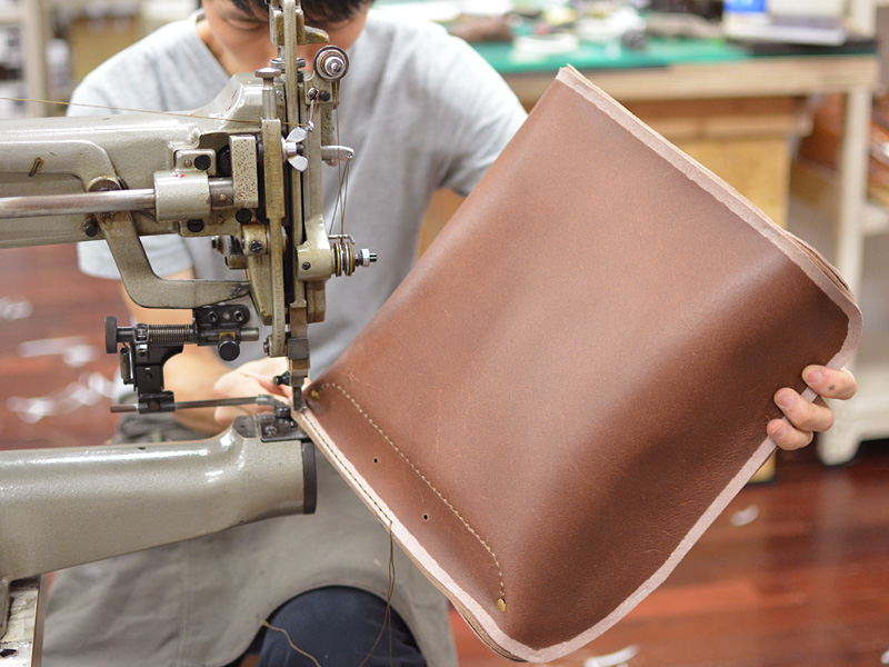 クラシカルバックパック　製作風景4