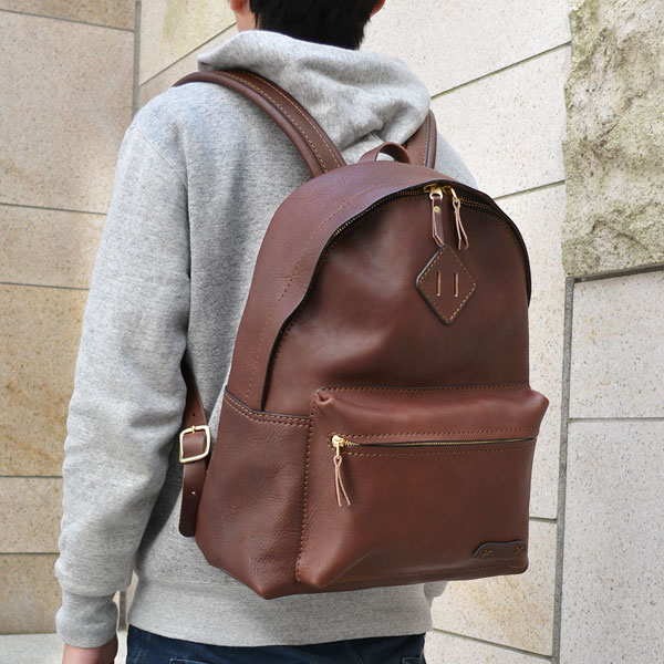 【美品】HERZ デイパック メンズ・レディース問わずに使える本革のデイパック / 革鞄の