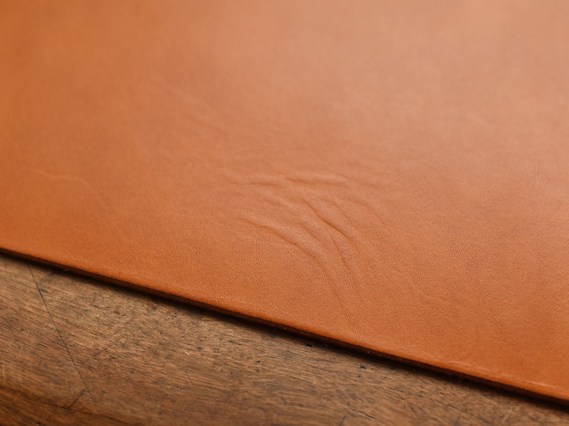 【新品 未使用】革製 デスクマット 楽天市場】デスクマット 牛革 オフィス パソコンデスク デスク 贅沢 本