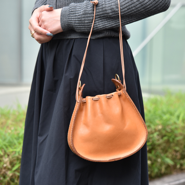 浴衣にもおすすめの巾着バッグ / 革鞄のHERZ(ヘルツ)公式通販