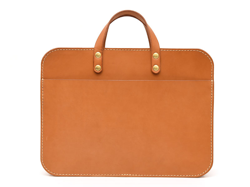 使いやすいファスナー式と厚革仕立ての2wayビジネスバッグ / 革鞄の