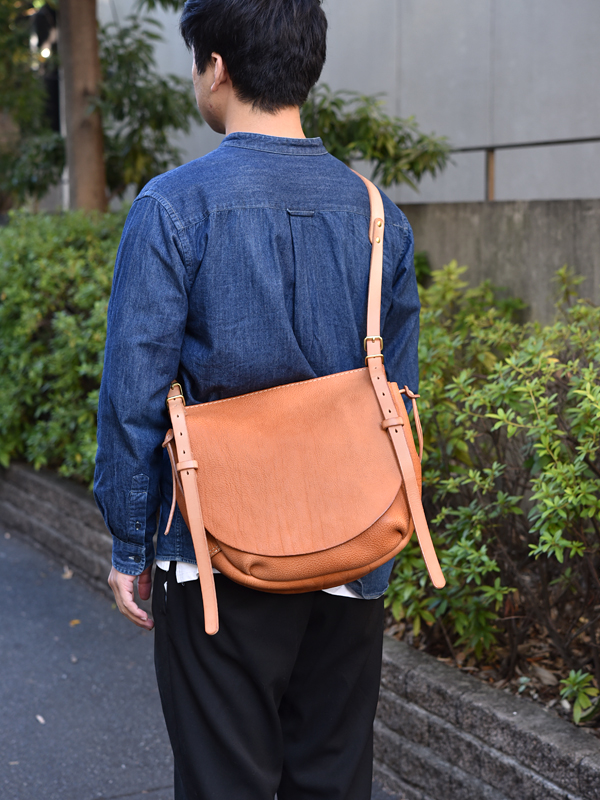 ワイルドメールバッグ丸型(TN-6)　メンズMサイズストラップ最短