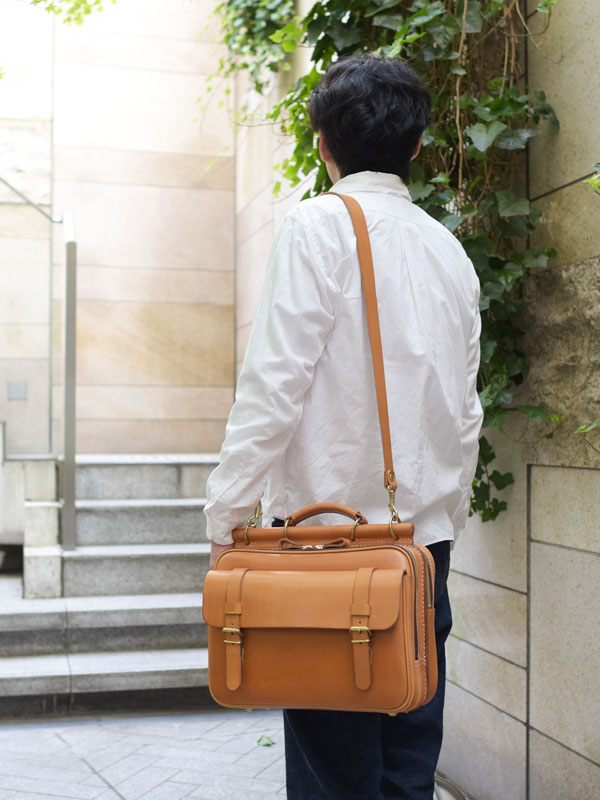 【たつやページ】他の方はご購入を控えて下さい。HERZ　ヘルツ ヘルツ バッグ