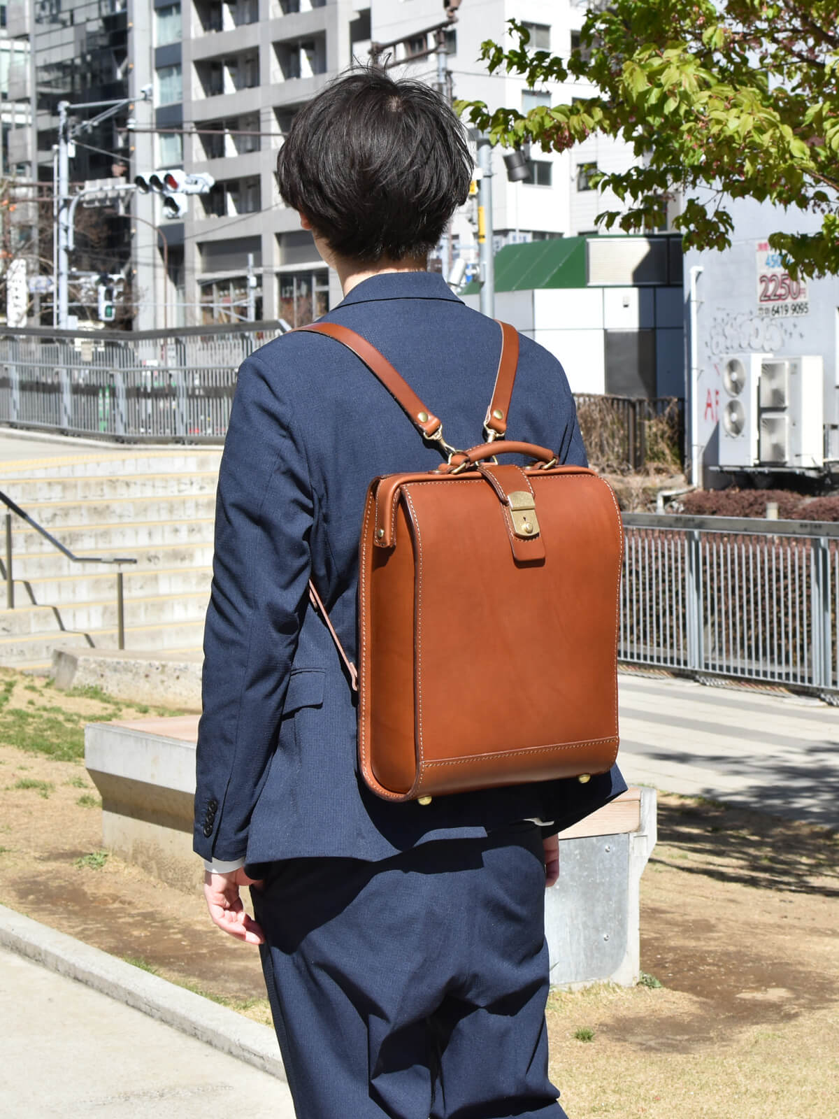 ビジネスリュックとしておすすめのダレスリュック / 革鞄のHERZ(ヘルツ