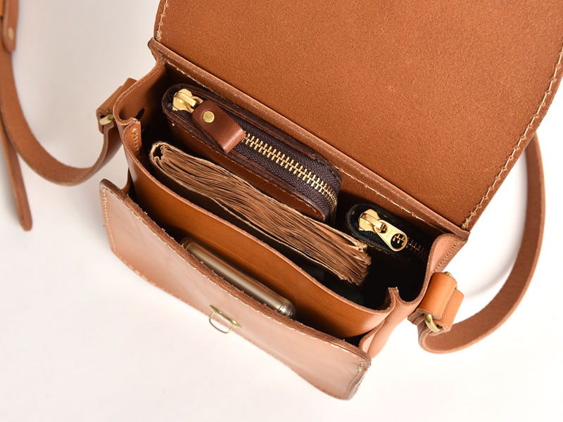 ラップフラップミニショルダー(CP-6)　収納イメージ