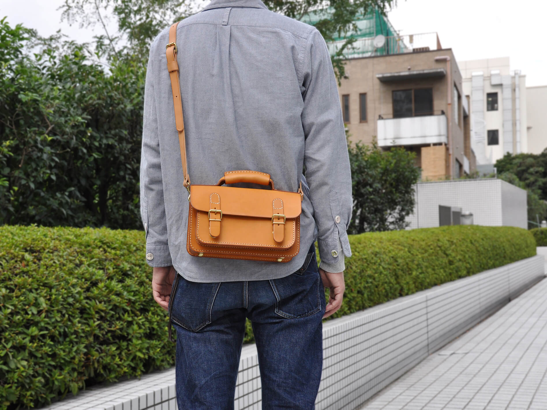 二本ベルトの2wayミニバッグ(CW-67)