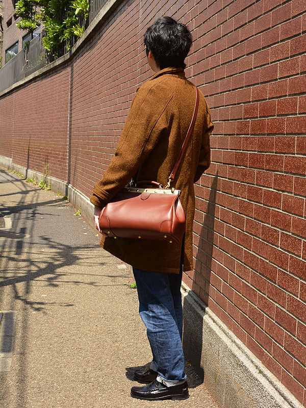 HERZ ミニボストンバック 40周年記念鞄】クアランタミニボストン(N-QT1-MINI)は創業者の