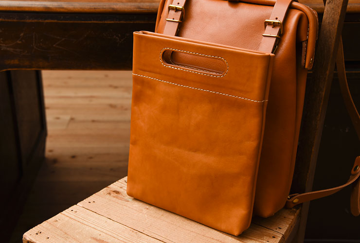 【未使用】HERZ ヘルツ 手持ちもできるバッグインバッグ（カスタムあり） セルリアンブルー特別仕様の手持ちもできるバッグインバッグ