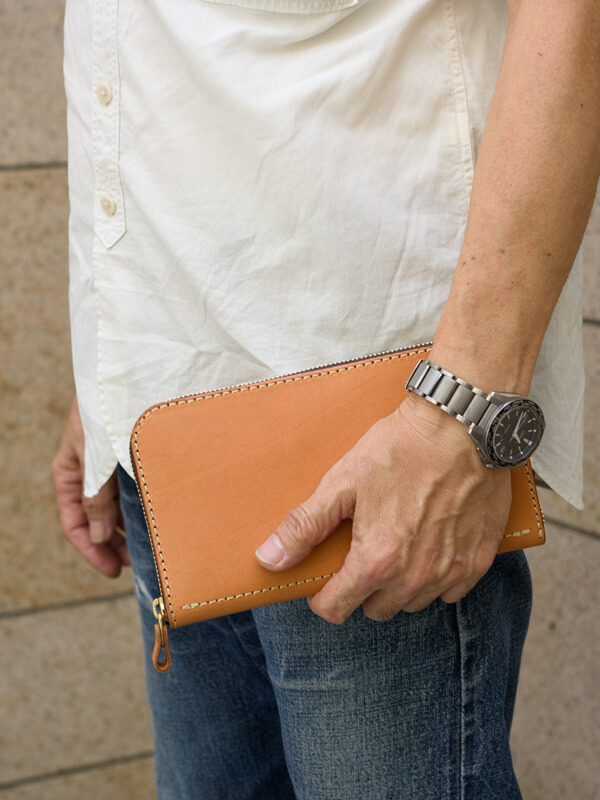 通帳も入る大容量の大きいファスナー長財布 / 革鞄のHERZ(ヘルツ)公式通販