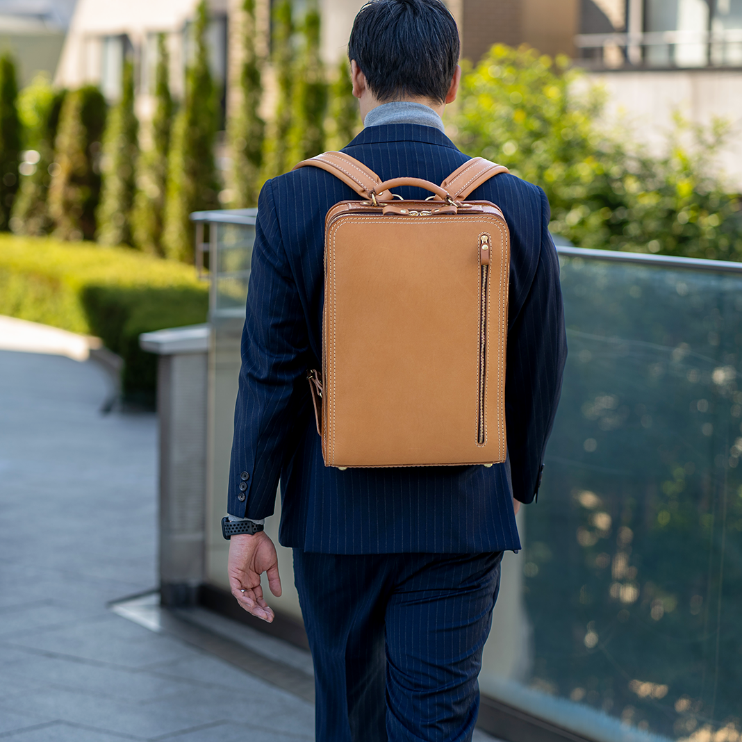 鞄・レザーバッグ | 日本の革製品ブランド / 革鞄のHERZ(ヘルツ