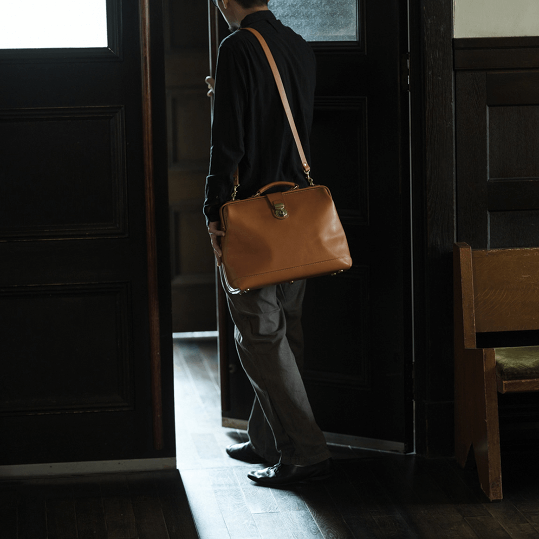 鞄・レザーバッグ | 日本の革製品ブランド / 革鞄のHERZ(ヘルツ)公式通販