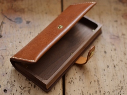 【Hacoa×HERZ】BOOK PENCASE POCHI(QT-3)　オープン