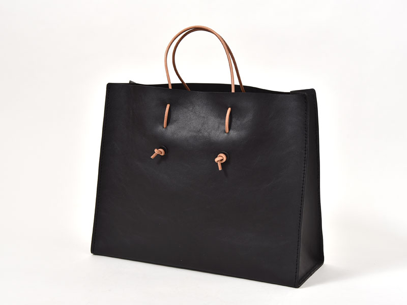 シンプルで使いやすい紙袋を革で作った革紙袋「革鞄のHERZ(ヘルツ)公式 