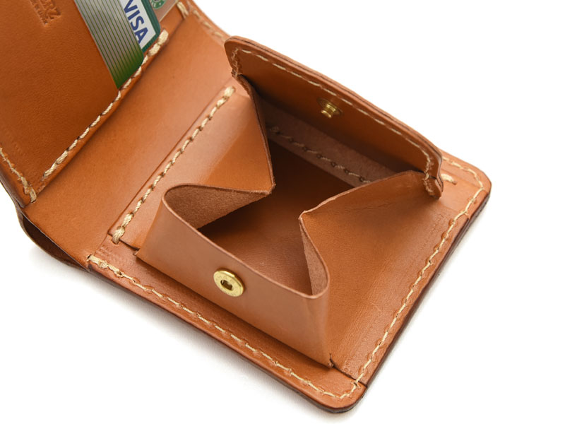 長く愛用できるBOX型小銭入れの二つ折り財布「革鞄のHERZ(ヘルツ)公式通販」 ヘルツ HERZ二つ折り財布