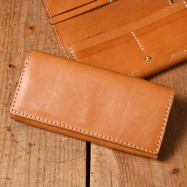 ソフトレザーで使いやすい収納上手な長財布「革鞄のHERZ(ヘルツ
