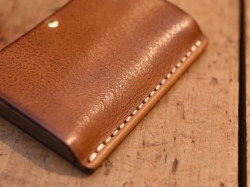 BOOK CARDCASE POCHI　上部ステッチ