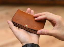 BOOK CARDCASE POCHI　サイズ感