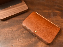 BOOK CARDCASE POCHI　イメージ