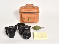 ソフトタイプのカメラバッグ・ポケット付き(N-6)　収納例