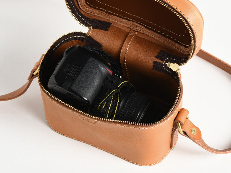 カメラ女子におすすめの可愛い形のカメラバッグ「革鞄のHERZ(ヘルツ 