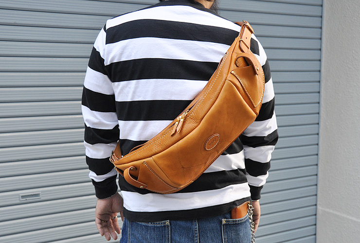 一点モノ・焼印鞄2013】ボディバッグ(BR-F-1-CA)の手作り革鞄 