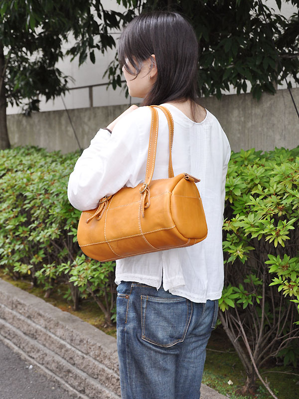一点モノ・焼印鞄2014】つぎはぎミニドラムバッグ(BR-Q-11)は、パッチワークのように革を縫いつなげた革バッグ「革鞄のHERZ(ヘルツ)公式通販」