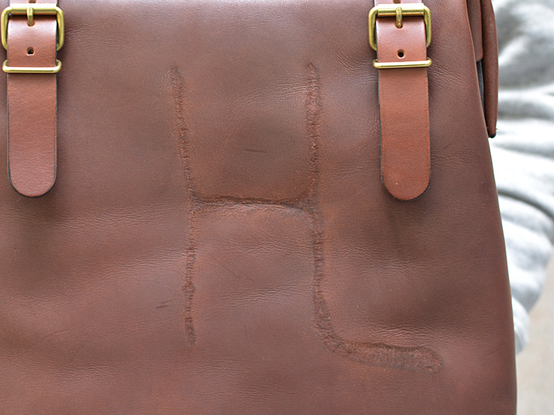 HERZ ヘルツ ラックスリュック Lax Ruck R-143-N キャメル がま口リュックで一番人気のラックスリュック「革鞄のHERZ