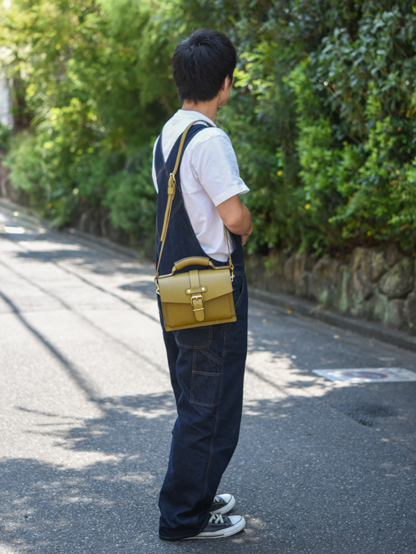 コラージュバッグ(CW-13)　グリーンメンズ着用