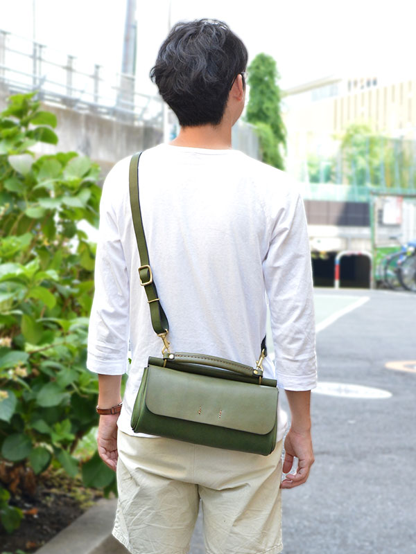 棒屋根2wayミニショルダー　タイトに斜め掛け